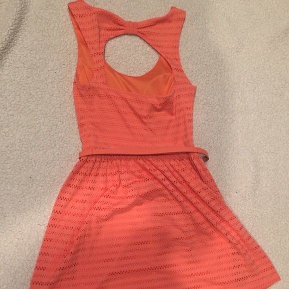 Coral dress with matching belt by Candie's - Picture 3 of 3